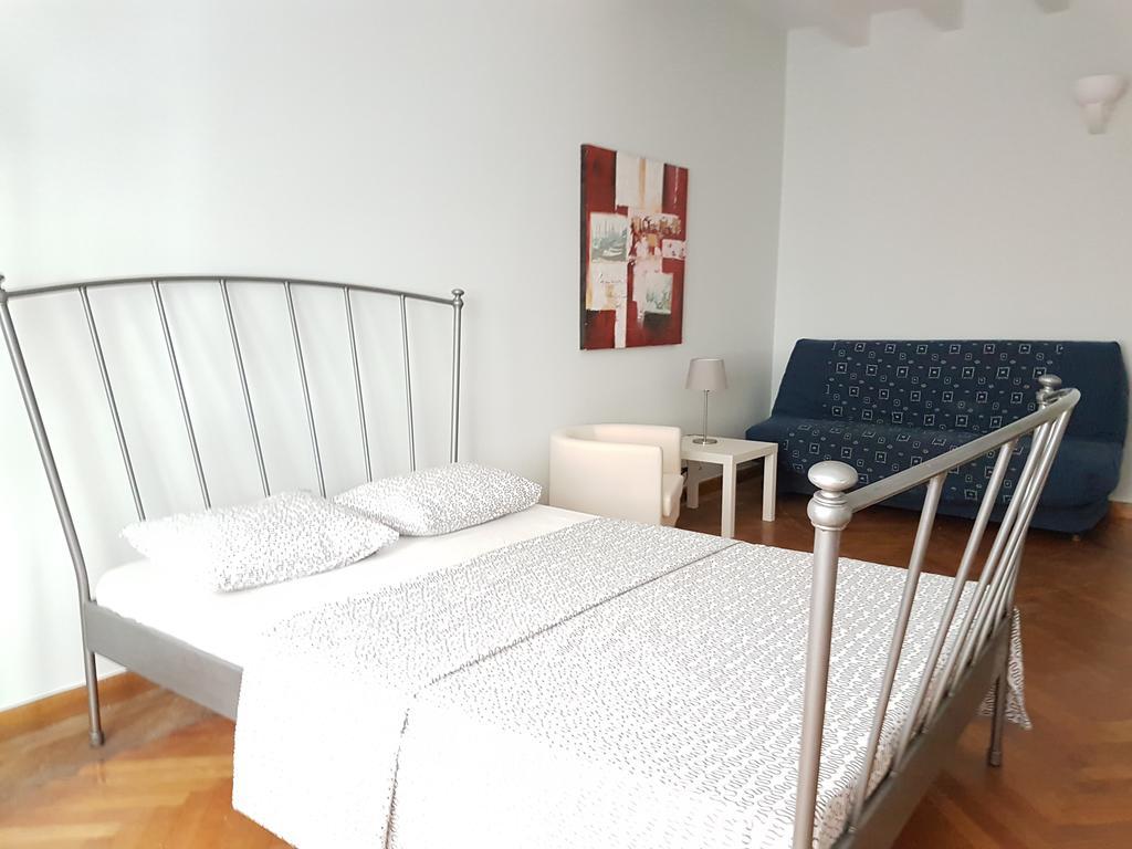 Appartement Errathens Pine Red And Taupe - Athens Center Extérieur photo
