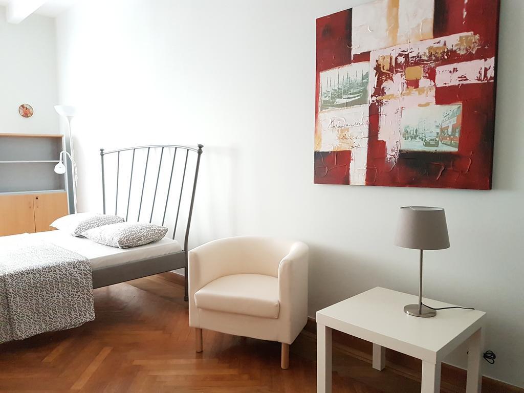 Appartement Errathens Pine Red And Taupe - Athens Center Extérieur photo
