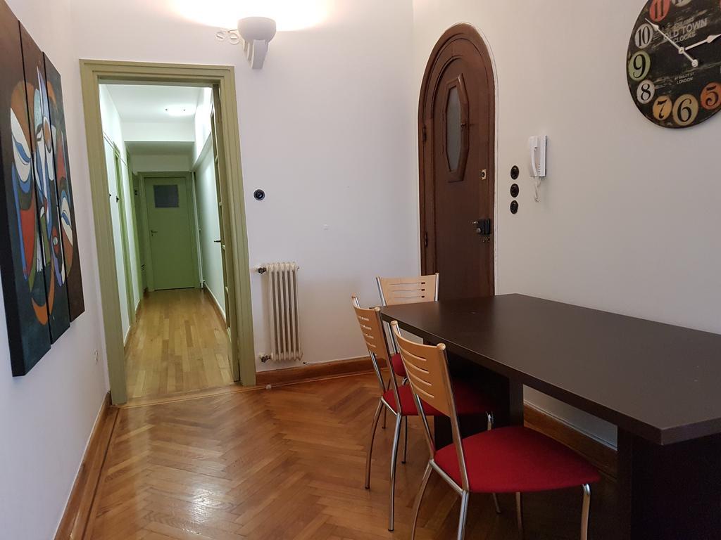 Appartement Errathens Pine Red And Taupe - Athens Center Extérieur photo
